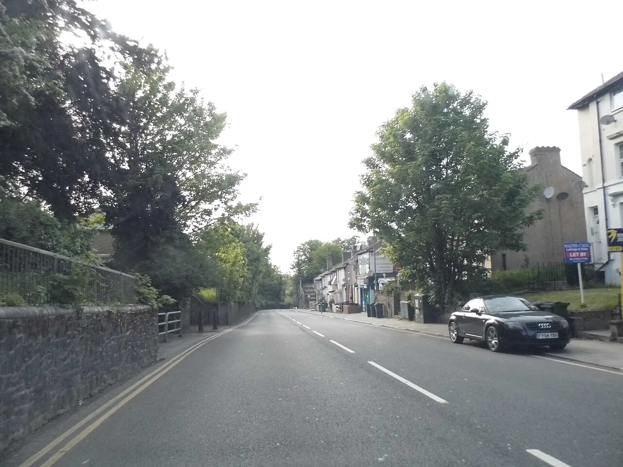 East Hill, Dartford, photographed in 2014. A monitor on the East Hill stretch recorded the borough's highest nitrogen dioxide reading in 2025.