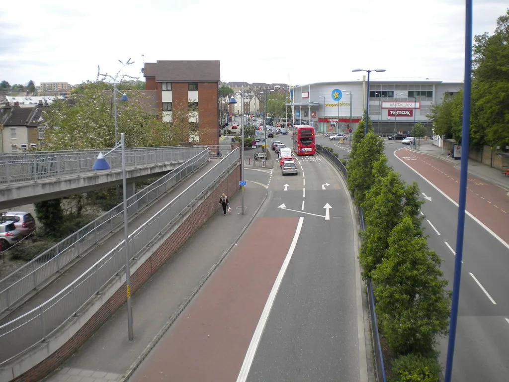Home Gardens, Dartford. The picture does not show the scene of the robbery.