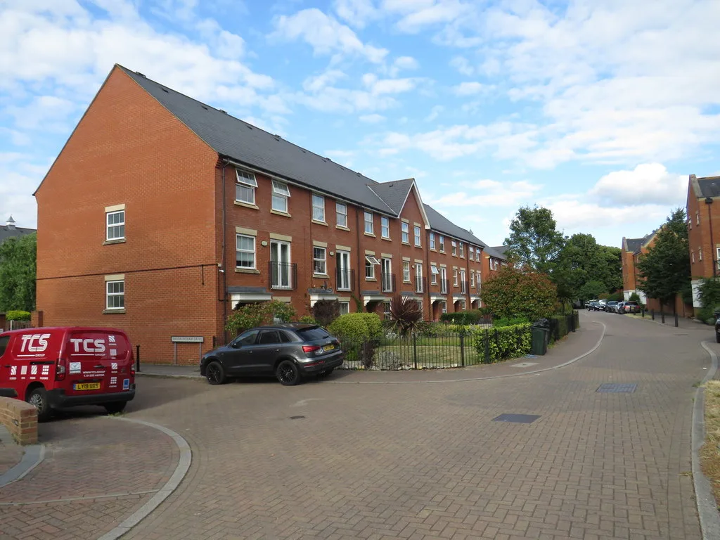 Modern townhouses on Sandringham Drive in the DA2 part of the Dartford borough